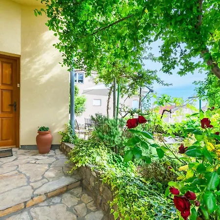 House Mirjana Hébergement de vacances Banjol