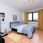 Дом отдыха House Mirjana *