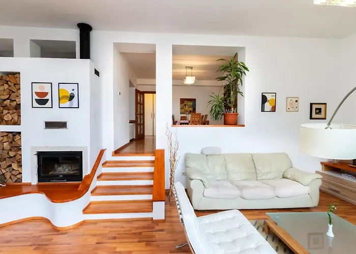 House Mirjana